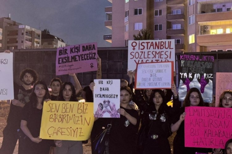 Kadın Cinayetlerini Durduracağız Platformu Bursa Şubesi, kadın cinayetlerine dur dedi!