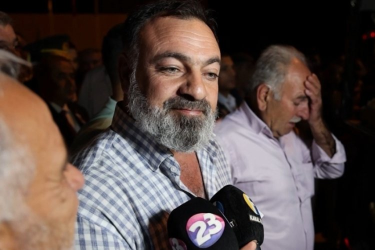 Şehit oğlunu karşılayan baba Hasan Alan: &Uuml;lkesi, devleti, namusu i&ccedil;in kahramanca şehit oldu