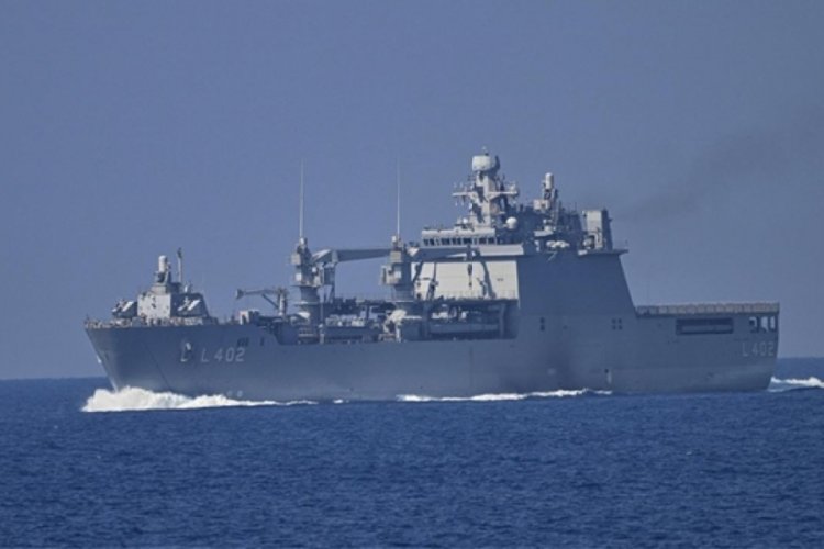 Gemiler Beyrut'tan &ccedil;ıktı: T&uuml;rk vatandaşları tahliye ediliyor