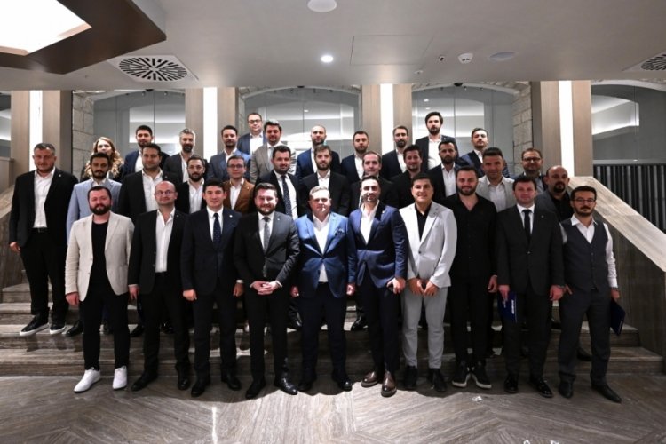 Gen&ccedil; girişimciler Bursa'da bir araya geldi