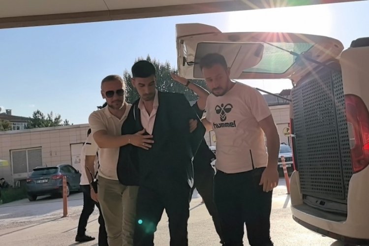 Bursa'da 2 gen&ccedil; kızı takip ve tehdit ettiği iddia edilen ş&uuml;phelinin mesajı kan dondurdu