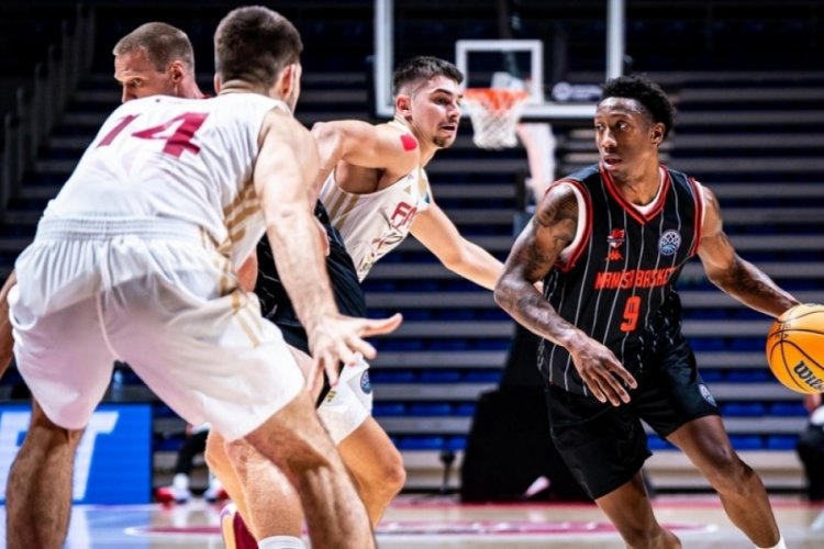 Manisalı Saben Lee'den BCL rekoru