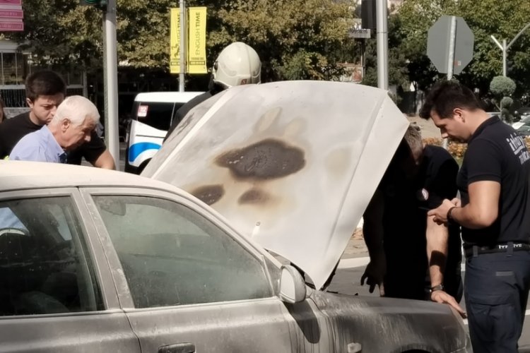 Tekirdağ'da otomobil alev alev yandı