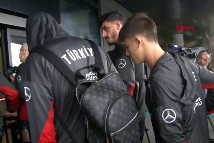 A Milli Futbol Takımı Karadağ ma&ccedil;ı i&ccedil;in Samsun'da