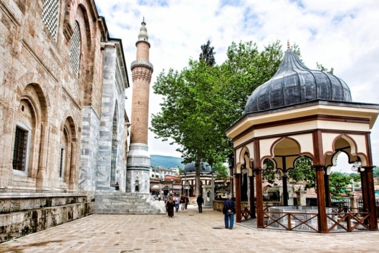 11 Ekim 2024 Bursa Cuma namaz vakitleri ne zaman?