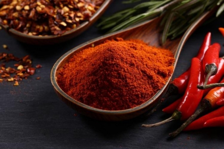 Sal&ccedil;a ve baharata da hile karıştı!