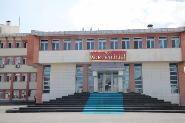 Ağrı'da her t&uuml;rl&uuml; toplantı ve g&ouml;steri y&uuml;r&uuml;y&uuml;ş&uuml; iki g&uuml;n s&uuml;reyle yasaklandı