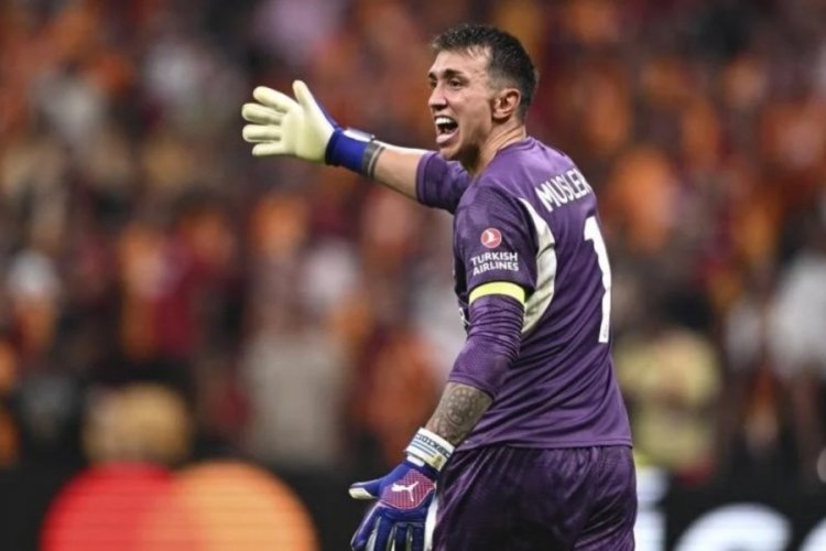 Galatasaray sıkıntıya girdi: Kaleci aramaları s&uuml;r&uuml;yor