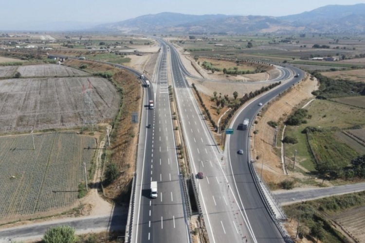 Bakan Uraloğlu: 2 saat süren yolculuk 55 dakikaya düşecek