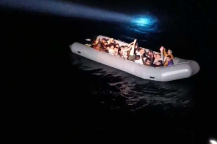 &Ccedil;anakkale'de 29 ka&ccedil;ak g&ouml;&ccedil;men yakalandı