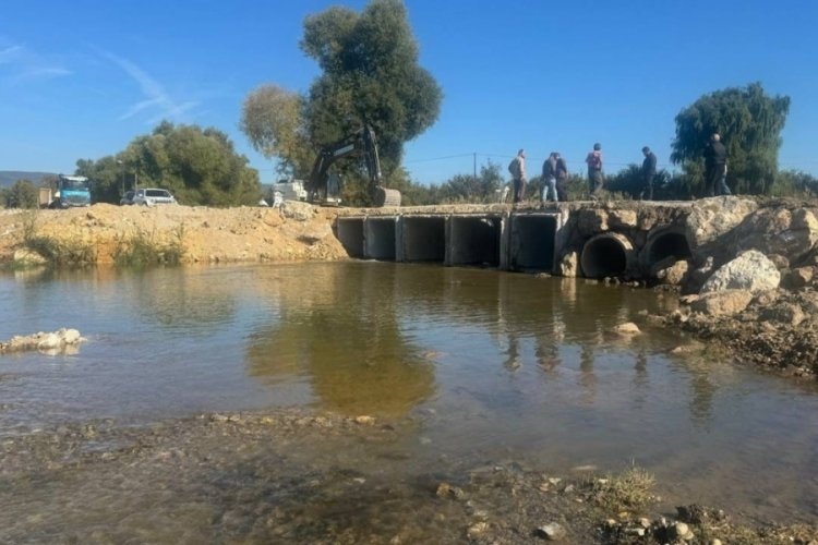 Bursa'da köprünün yıkım kararı köylüyü isyan ettirdi