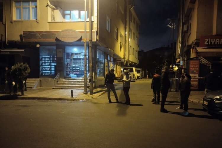 İstanbul Ataşehir'de silahlı &ccedil;atışma: 4 yaralı