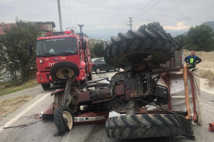 Bursa'da traktöre otostop çekerek okula giden 5 öğrencinin ölümden döndüğü anların görüntüsü ortaya çıktı