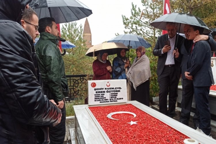 Şehit Eren &Ouml;zt&uuml;rk şehadetinin yıl d&ouml;n&uuml;m&uuml;nde anıldı