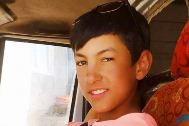 Yıldırımın isabet ettiği 15 yaşındaki &ccedil;ocuk ağır yaralandı