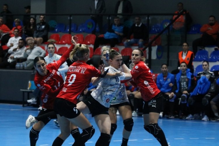 Bursa B&uuml;y&uuml;kşehir Belediyespor - Armada Praxis Yalıkavak: 28-28