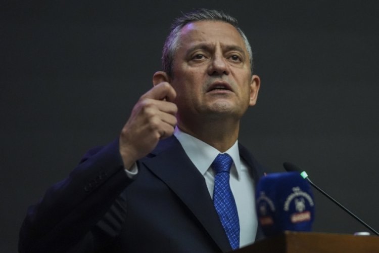&Ouml;zg&uuml;r &Ouml;zel'den "yenidoğan &ccedil;etesi" a&ccedil;ıklaması