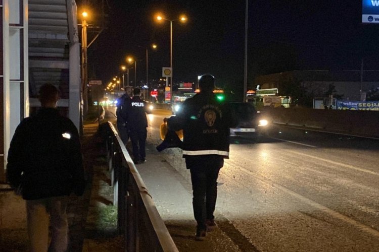 Feci kaza: Aracın &ccedil;arptığı yaya ağır yaralandı