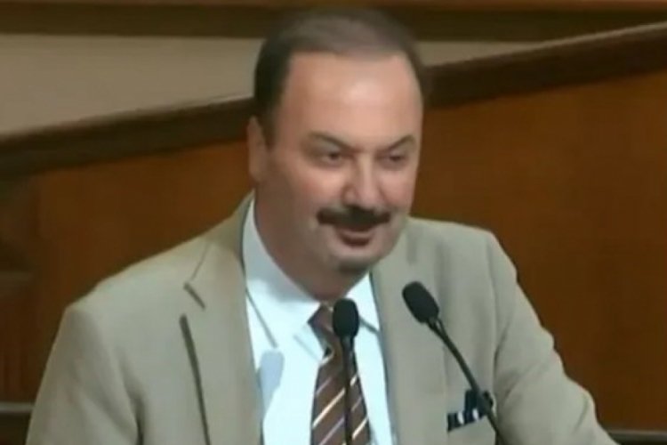 'Yenidoğan çetesi' soruşturmasında adı geçen Ahmet Atilla Yılmaz, CHP'den istifa etti