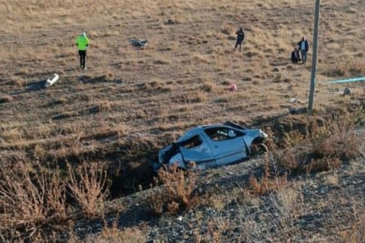 Van'da feci kaza: 2 can kaybı, 3 yaralı