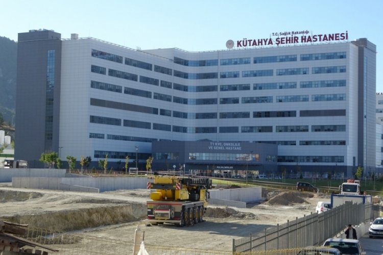 K&uuml;tahya'da silahlı kavga: 2 yaralı