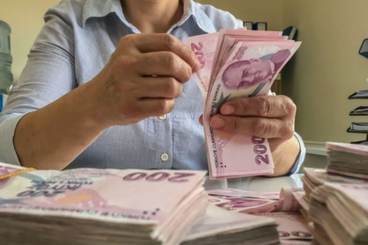 Merkez Bankası Başkanı asgari ücrete ne kadar zam geleceğini açıkladı