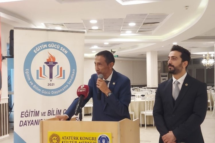 Eğitim Gücü Sen Genel Başkanı Özat Bursa'dan seslendi: Biz gücümüzü öğretmenlerden, eğitim çalışanlarından alıyoruz