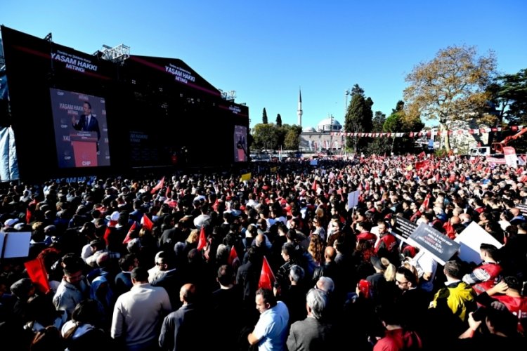 Başkan Bozbey'den teröre ve şiddete karşı yaşam hakkına destek