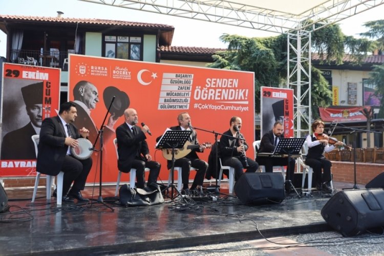 Bursa'nın dört bir yanında Cumhuriyet Bayramı coşkusu