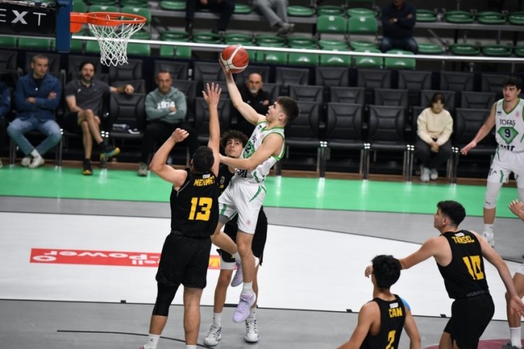 TOFAŞ BGL Takımı Büyükçekmece'yi 77-60 skorla yendi