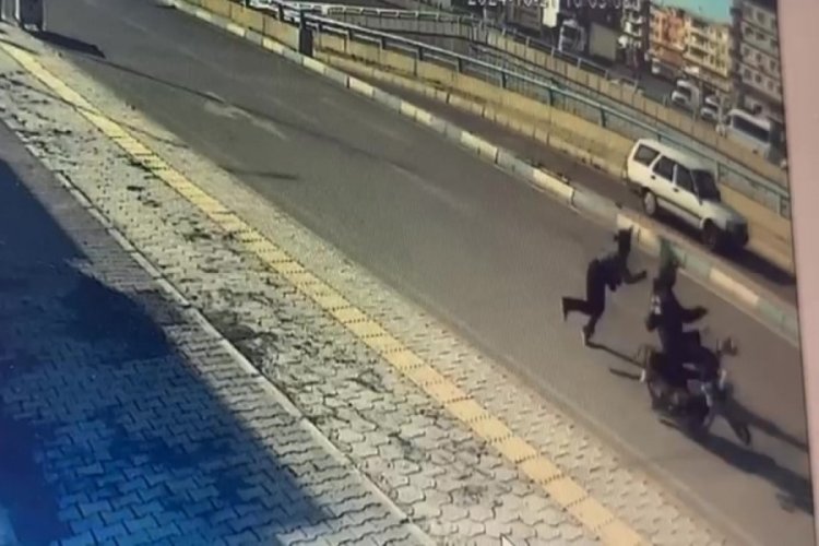 Bir anlık dikkatsizlik &ouml;l&uuml;mle burun buruna getirdi