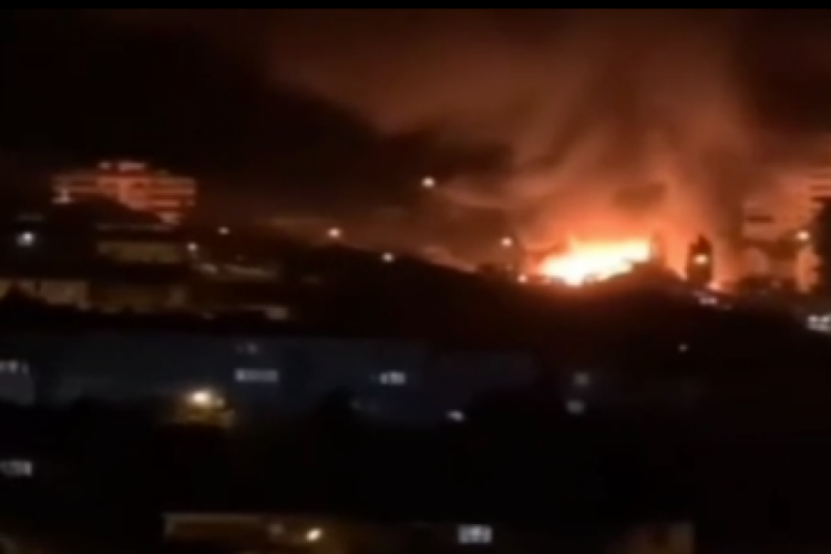 Ankara'da palet deposunda yangın &ccedil;ıktı