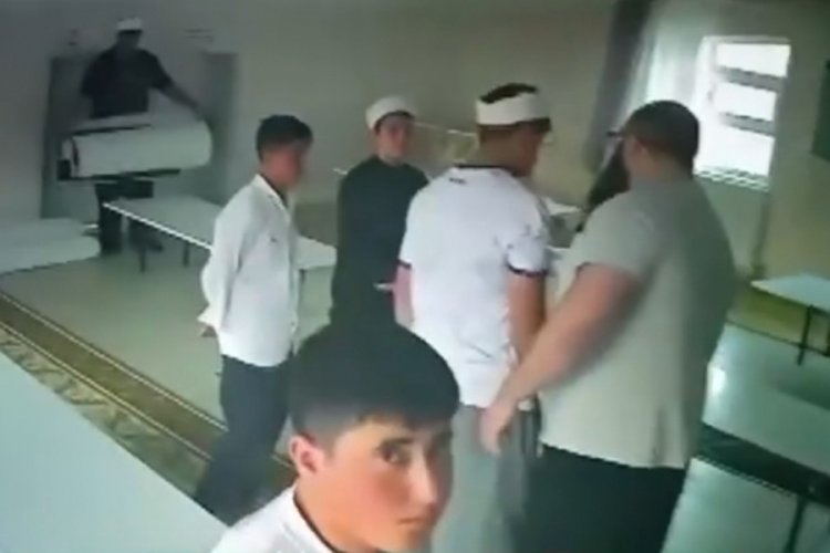 Yurtta işkence ettiler: Her g&uuml;n dayak ve hakarete maruz kalıyorduk