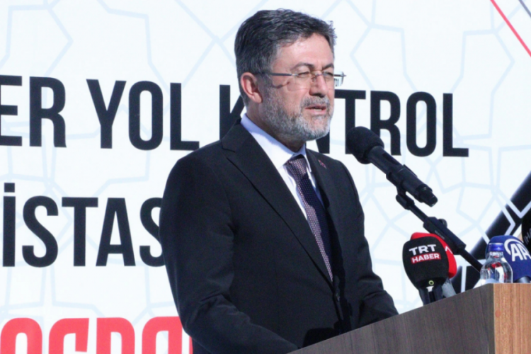 Bakan Yumaklı: 2024'te şap hastalığı oranı y&uuml;zde 78 azaldı