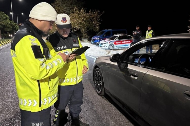 Aydın'da şaşırtan olay: Uyuşturucu i&ccedil;ip trafiğe &ccedil;ıkan şahıs yakalandı