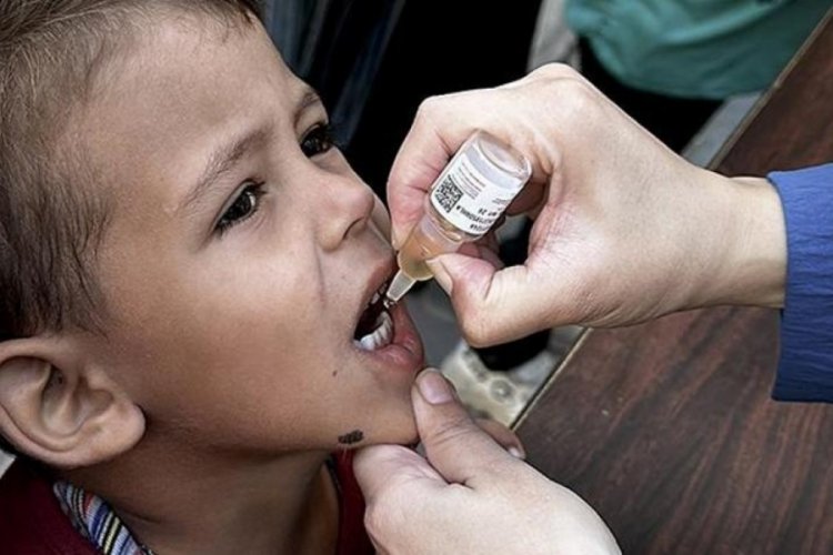 Gazze Şeridi'nde sağlık kliniğine bomba atıldı: 3 Filistinli çocuk yaralandı