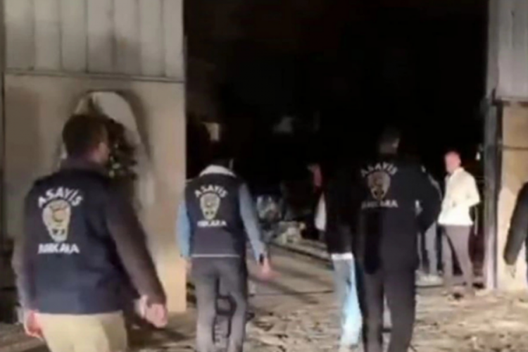 Kiralık otomobilleri kullanılamayan ara&ccedil;larla "change" yapan şebeke &ccedil;&ouml;kertildi