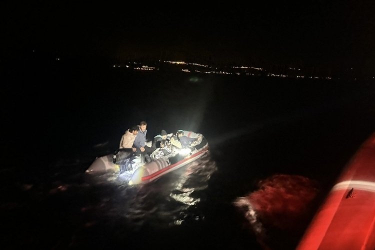 &Ccedil;anakkale a&ccedil;ıklarında 6 ka&ccedil;ak g&ouml;&ccedil;men yakalandı