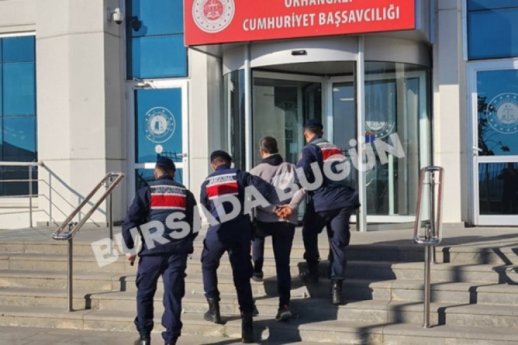 Bursa'da çok sayıda suçtan aranması olan şahıs jandarmadan kaçamadı