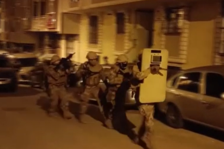 DEAŞ silahlı ter&ouml;r &ouml;rg&uuml;t&uuml;ne y&ouml;nelik operasyonda detaylar ortaya &ccedil;ıktı!
