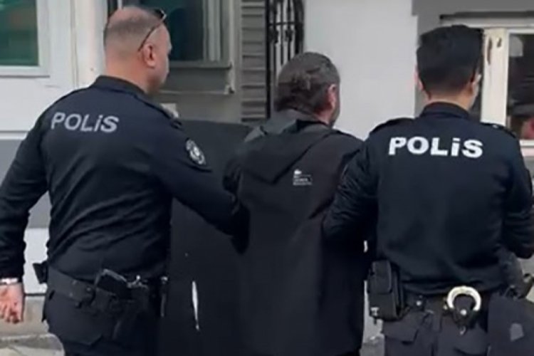 İzmir'de 33 yıl hapis cezasıyla aranan dolandırıcı yakalandı