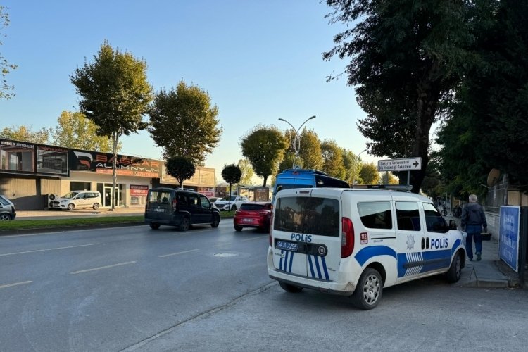 Kaza yapıp olay yerinden ka&ccedil;an s&uuml;r&uuml;c&uuml; 11 yaşındaki kız &ccedil;ocuğunu hayattan kopardı
