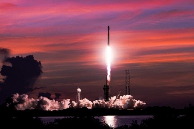 SpaceX uzay aracı yörüngeye fırlatıldı