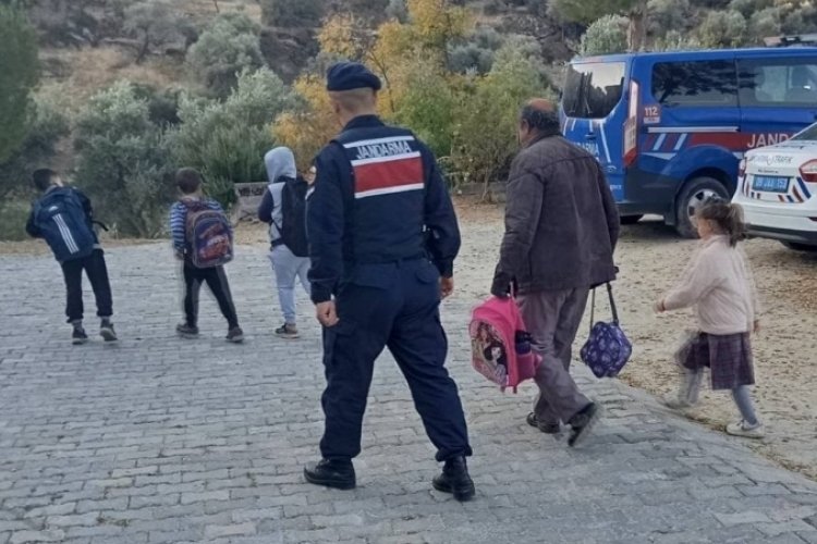 Aydın'da jandarma ekipleri öğrencilere trafik eğitimi verdi