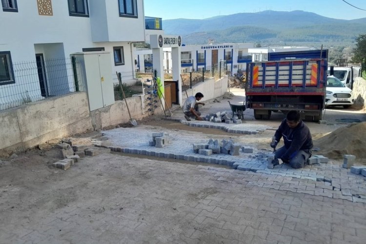 Muğla'da Belediye Fen İşleri ekipleri ilçe genelinde çalışmaları sürdürüyor