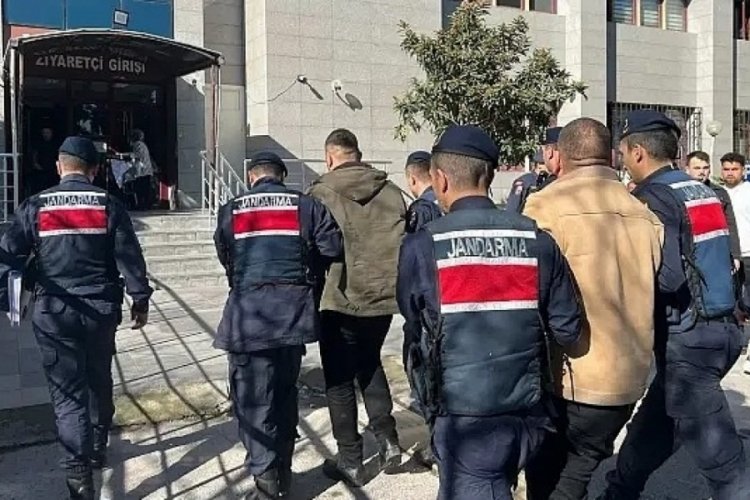 Balıkesir'de jandarma ekipleri tarafından 260 şahıs yakalandı