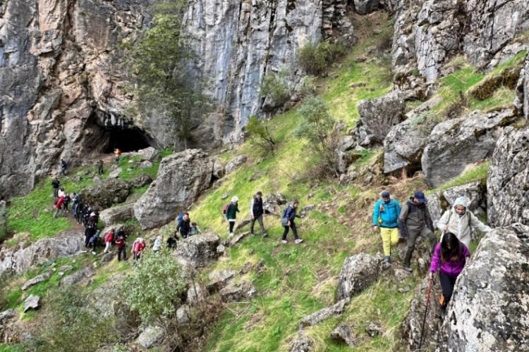 Van'da Masiro Kanyonu doğaseverleri büyüledi