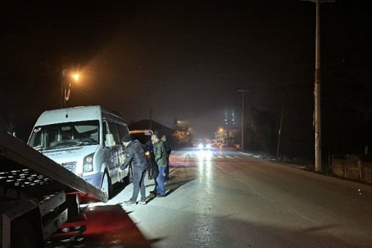 İşçi servisi ile cip çarpıştı: Yaralılar var!