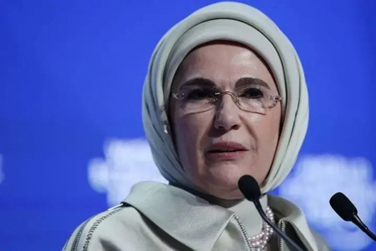 Emine Erdoğan'dan '10 Kasım' paylaşımı 