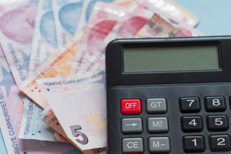 Enflasyonda yeni beklenti sonrası emekli ve memurlara ne kadar zam yapılacak?